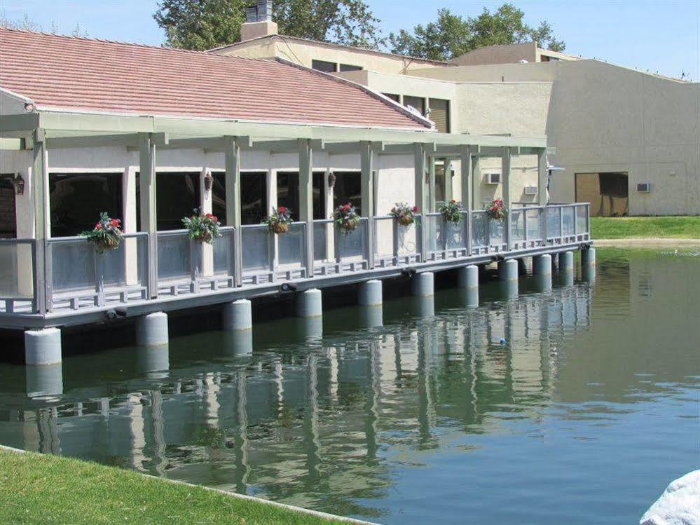 The Inn At Silver Lakes Helendale Extérieur photo